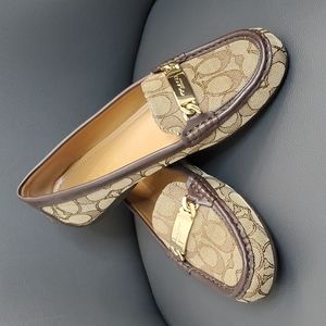 Signature Coach Ladies Footwear